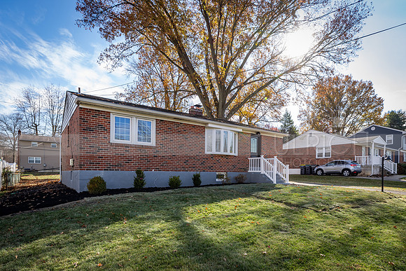 737A1073