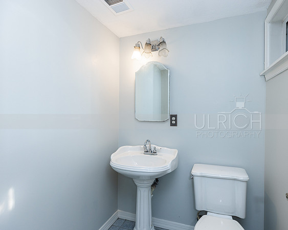 JUR52028