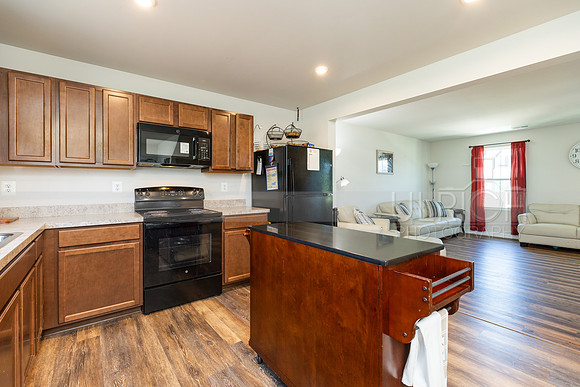 1007 Wickersham Dr-6