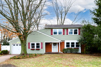 77 White Clay Crescent