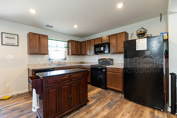 1007 Wickersham Dr-5