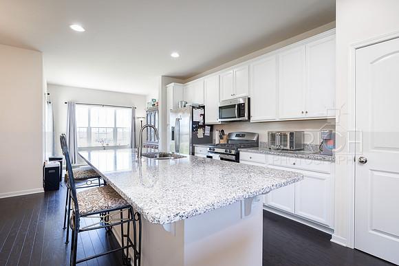1115 Wickersham Dr-9