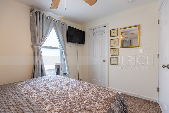 JUR56593-HDR