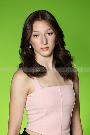 Ella-24